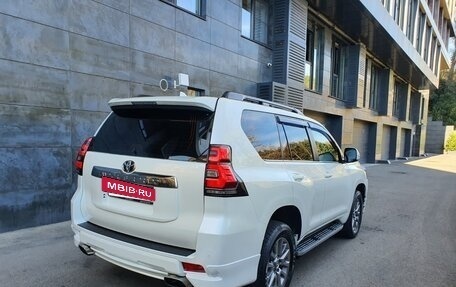 Toyota Land Cruiser Prado 150 рестайлинг 2, 2018 год, 7 200 000 рублей, 24 фотография