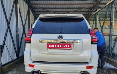 Toyota Land Cruiser Prado 150 рестайлинг 2, 2018 год, 7 200 000 рублей, 18 фотография