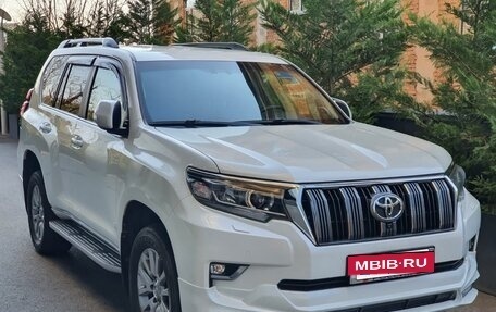Toyota Land Cruiser Prado 150 рестайлинг 2, 2018 год, 7 200 000 рублей, 31 фотография