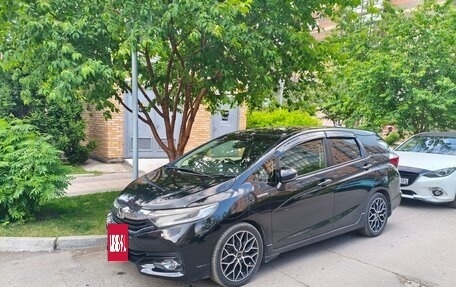 Honda Shuttle II, 2015 год, 1 080 000 рублей, 8 фотография