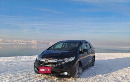 Honda Shuttle II, 2015 год, 1 080 000 рублей, 12 фотография
