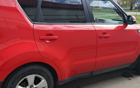 KIA Soul II рестайлинг, 2017 год, 1 700 000 рублей, 3 фотография