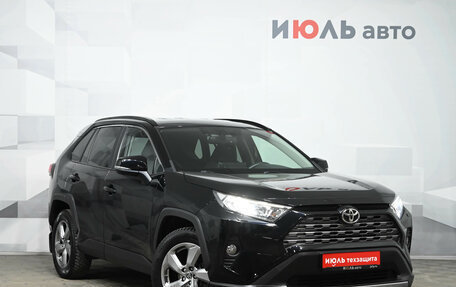 Toyota RAV4, 2021 год, 4 350 000 рублей, 3 фотография