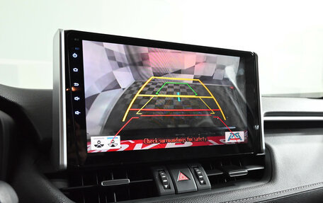 Toyota RAV4, 2021 год, 4 350 000 рублей, 16 фотография