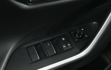 Toyota RAV4, 2021 год, 4 350 000 рублей, 13 фотография