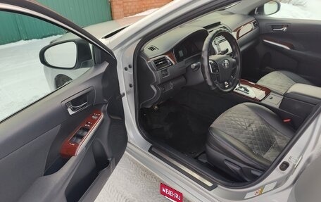 Toyota Camry, 2012 год, 1 950 000 рублей, 4 фотография