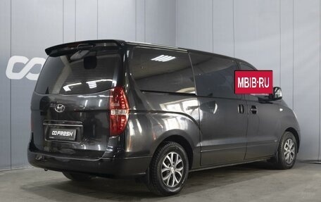 Hyundai Grand Starex Grand Starex I рестайлинг 2, 2008 год, 960 000 рублей, 2 фотография