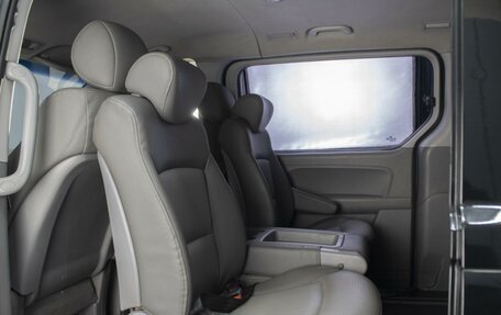 Hyundai Grand Starex Grand Starex I рестайлинг 2, 2008 год, 960 000 рублей, 6 фотография