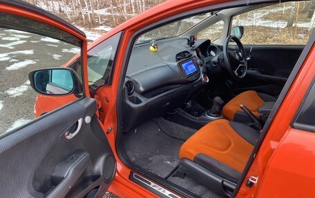 Honda Fit III, 2011 год, 1 200 000 рублей, 10 фотография