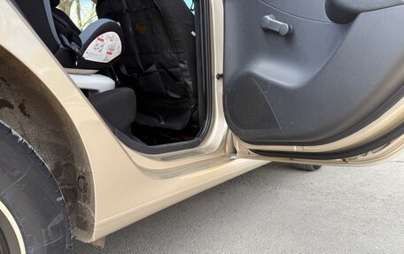 Hyundai Solaris II рестайлинг, 2013 год, 950 000 рублей, 11 фотография