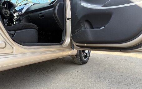 Hyundai Solaris II рестайлинг, 2013 год, 950 000 рублей, 12 фотография