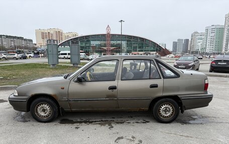 Daewoo Nexia I рестайлинг, 2004 год, 100 000 рублей, 4 фотография