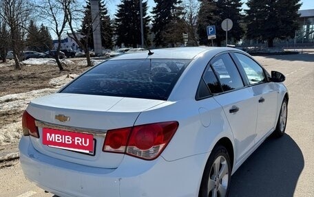 Chevrolet Cruze II, 2011 год, 670 000 рублей, 2 фотография