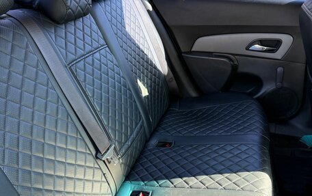 Chevrolet Cruze II, 2011 год, 670 000 рублей, 4 фотография