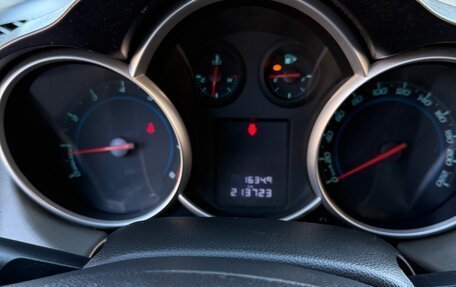 Chevrolet Cruze II, 2011 год, 670 000 рублей, 6 фотография