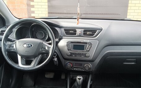 KIA Rio III рестайлинг, 2014 год, 830 000 рублей, 7 фотография