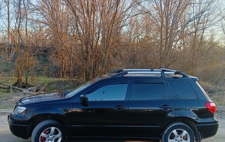 Mitsubishi Outlander III рестайлинг 3, 2006 год, 710 000 рублей, 4 фотография