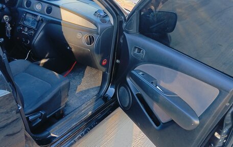 Mitsubishi Outlander III рестайлинг 3, 2006 год, 710 000 рублей, 13 фотография