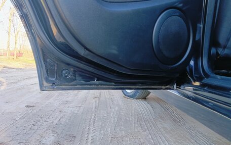 Mitsubishi Outlander III рестайлинг 3, 2006 год, 710 000 рублей, 10 фотография