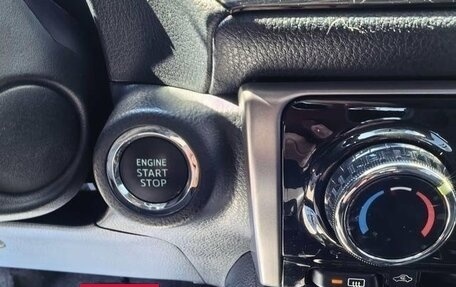 Toyota Yaris XP150 рестайлинг, 2023 год, 1 239 100 рублей, 10 фотография