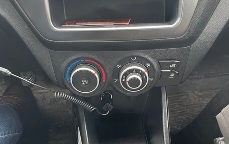 KIA Rio III рестайлинг, 2012 год, 800 000 рублей, 6 фотография