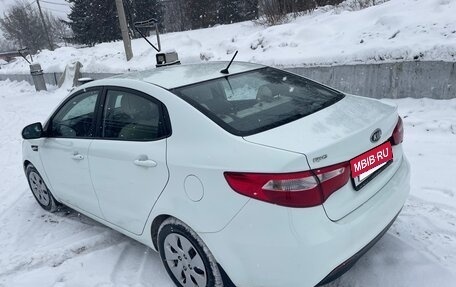 KIA Rio III рестайлинг, 2012 год, 800 000 рублей, 5 фотография