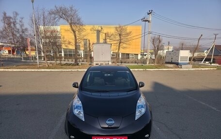 Nissan Leaf I, 2014 год, 680 000 рублей, 2 фотография