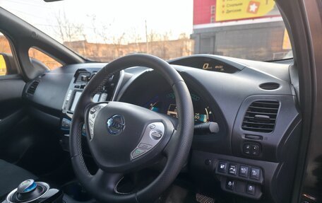 Nissan Leaf I, 2014 год, 680 000 рублей, 16 фотография