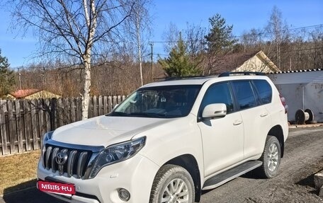 Toyota Land Cruiser Prado 150 рестайлинг 2, 2015 год, 3 800 000 рублей, 3 фотография