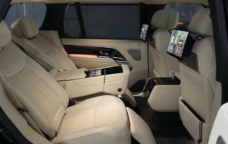 Land Rover Range Rover IV рестайлинг, 2025 год, 24 900 000 рублей, 27 фотография