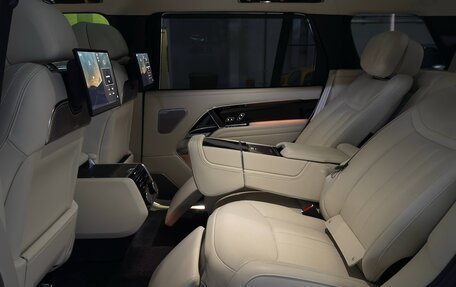 Land Rover Range Rover IV рестайлинг, 2025 год, 24 900 000 рублей, 33 фотография