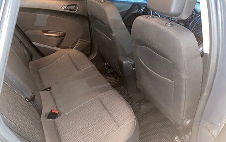 Opel Astra J, 2014 год, 900 000 рублей, 13 фотография