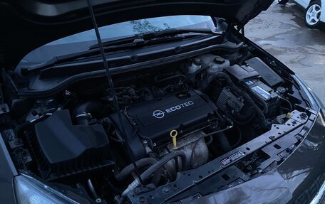 Opel Astra J, 2014 год, 900 000 рублей, 11 фотография