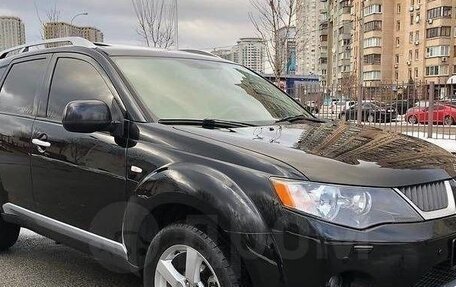 Mitsubishi Outlander III рестайлинг 3, 2008 год, 1 300 000 рублей, 2 фотография