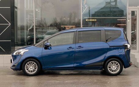 Toyota Sienta II, 2021 год, 1 550 000 рублей, 8 фотография