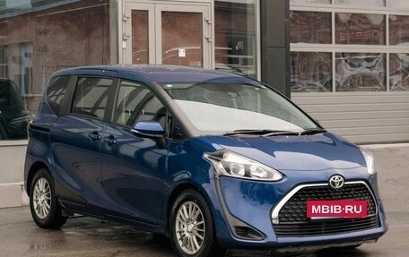 Toyota Sienta II, 2021 год, 1 550 000 рублей, 3 фотография