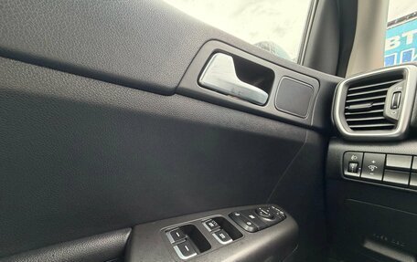 KIA Sportage IV рестайлинг, 2018 год, 2 250 000 рублей, 15 фотография