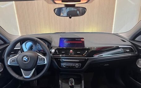 BMW 1 серия, 2021 год, 1 420 000 рублей, 9 фотография