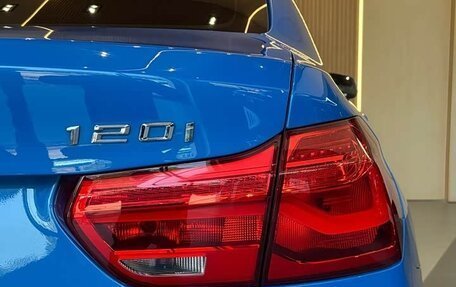 BMW 1 серия, 2021 год, 1 420 000 рублей, 18 фотография