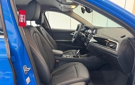 BMW 1 серия, 2021 год, 1 420 000 рублей, 14 фотография