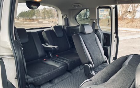 Honda Freed I, 2012 год, 1 050 000 рублей, 15 фотография