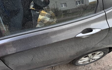 Hyundai Solaris II рестайлинг, 2013 год, 999 990 рублей, 10 фотография