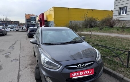 Hyundai Solaris II рестайлинг, 2013 год, 999 990 рублей, 6 фотография