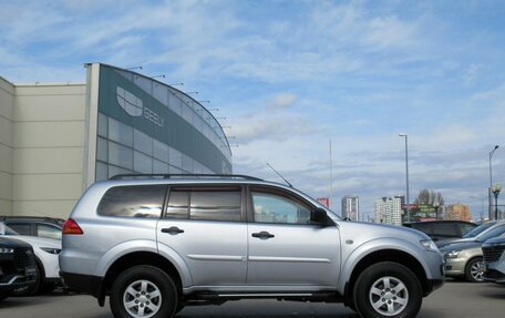 Mitsubishi Pajero Sport II рестайлинг, 2011 год, 1 300 000 рублей, 4 фотография