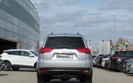 Mitsubishi Pajero Sport II рестайлинг, 2011 год, 1 300 000 рублей, 6 фотография