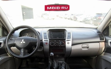 Mitsubishi Pajero Sport II рестайлинг, 2011 год, 1 300 000 рублей, 18 фотография