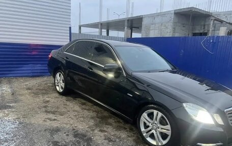 Mercedes-Benz E-Класс, 2012 год, 1 400 000 рублей, 2 фотография