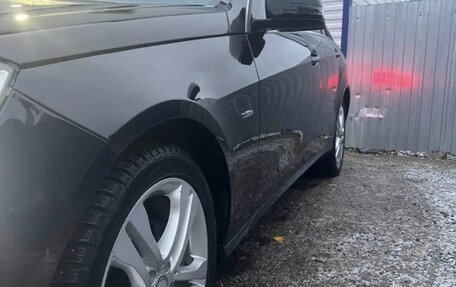 Mercedes-Benz E-Класс, 2012 год, 1 400 000 рублей, 11 фотография