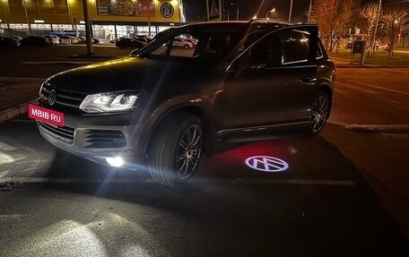 Volkswagen Touareg III, 2012 год, 2 199 000 рублей, 3 фотография