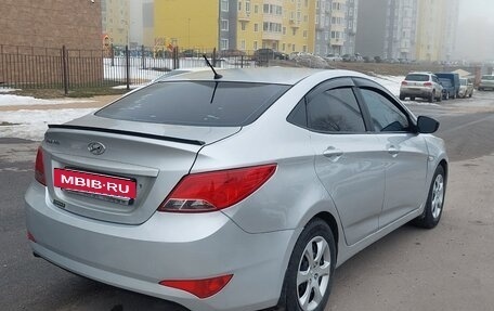 Hyundai Solaris II рестайлинг, 2016 год, 640 000 рублей, 5 фотография